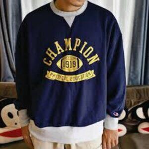Champion Men's Physical Education Colorblocked Sweatshirt - Navy XL~NWT's~LTD.ED